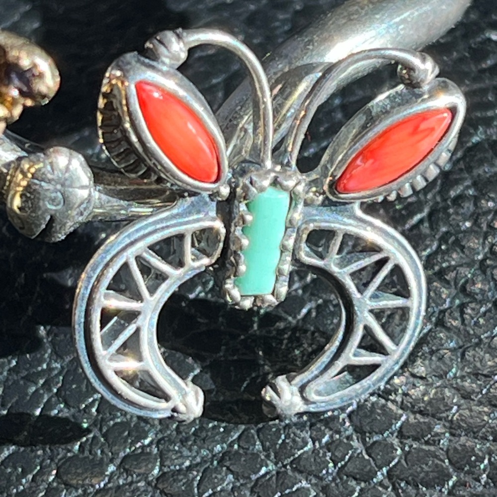 Veronica Diné Navajo Butterfly
Cuff Bracelet - Picture 10 of 16